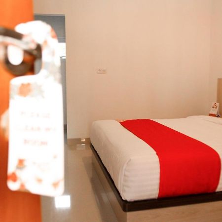 Hotel Oyo 174 Desilva Bandara Palembang Exteriér fotografie